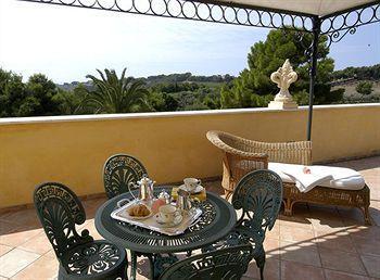 Hotel Domus Aurea Agrigento Exterior foto